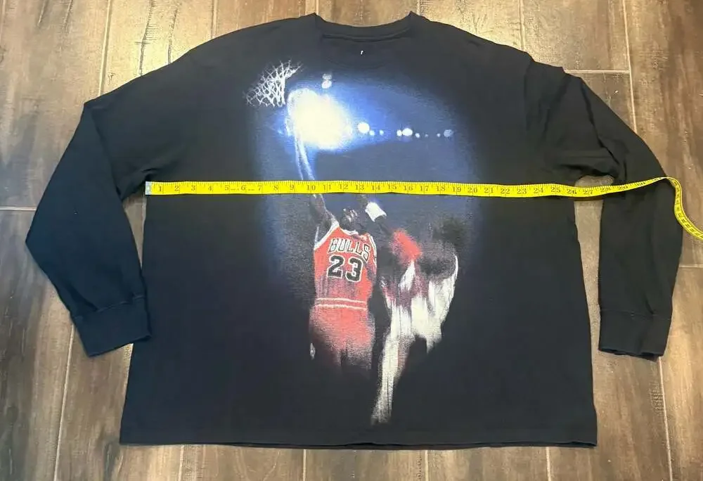 Jordan Dri-Fit Michael Jordan 23 Chicago Bulls Graphic Long Sleeve T-Shirt